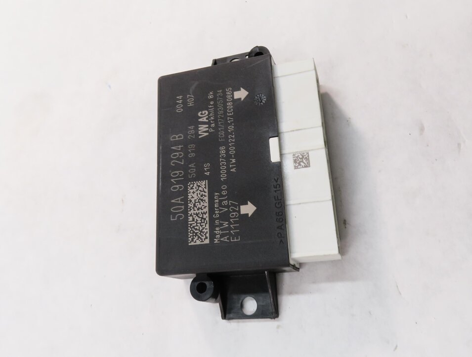 Thumbnail 3: 2017-2018 AUDI A3 S3 RS3 (8V 8VF) PDC PARK DISTANCE SENSOR CONTROL MODULE