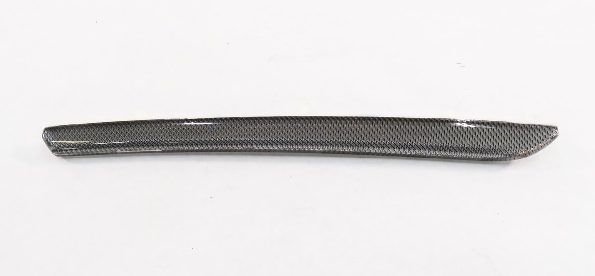 Thumbnail 2: 2018 AUDI A3 E-TRON (8VF) LEFT FRONT DRIVER DOOR TRIM PIECE (GRAY CROSSHATCH)