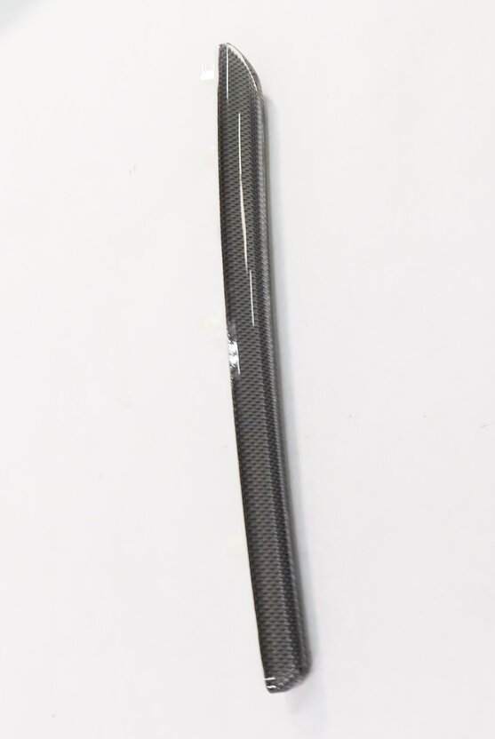 Thumbnail 3: 2018 AUDI A3 E-TRON (8VF) LEFT FRONT DRIVER DOOR TRIM PIECE (GRAY CROSSHATCH)