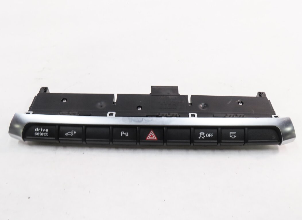 Thumbnail 2: 2018 AUDI A3 E-TRON (8VF) HYBRID - DRIVE SELECT EV PDC HAZARD TRACTION SWITCH