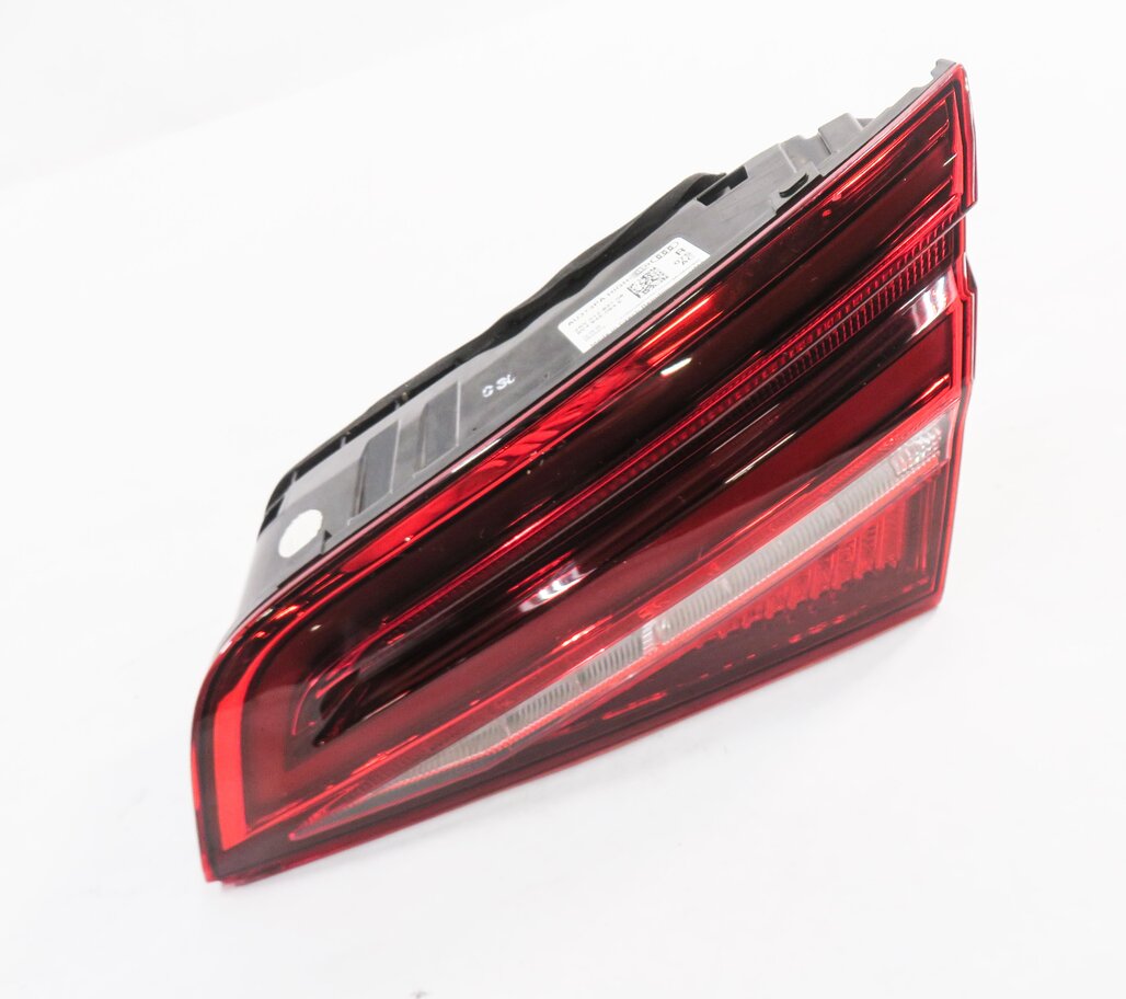 Thumbnail 3: 2016-2018 AUDI A3 E-TRON (8VF) RIGHT PASSENGER REAR INNER TAILLIGHT LIGHT LAMP