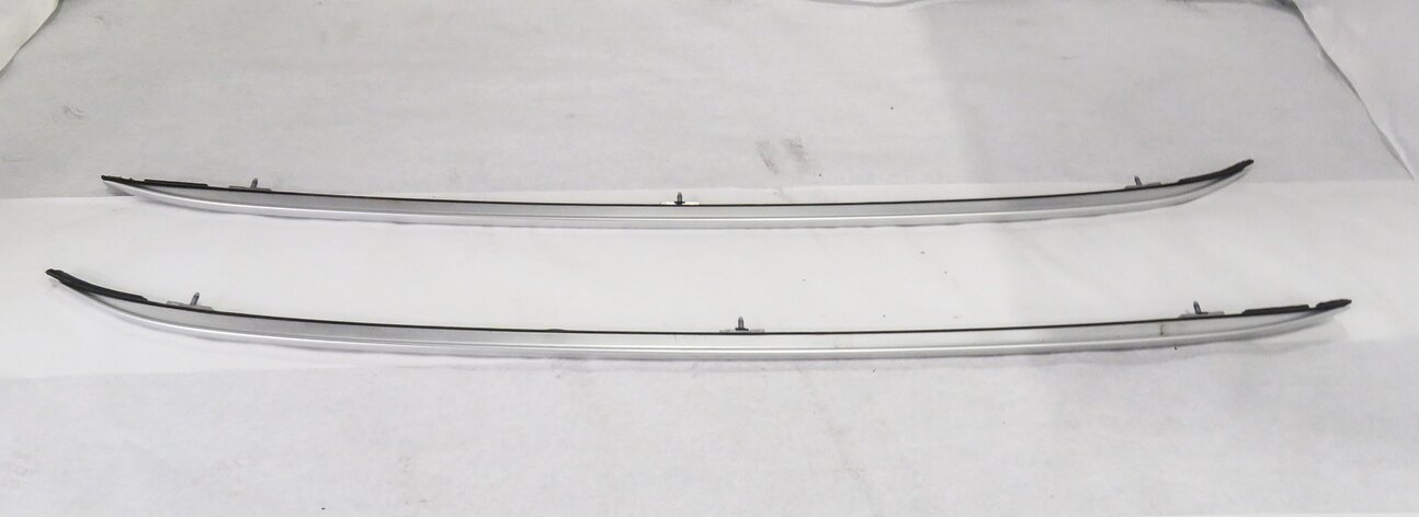 Thumbnail 1: 2016 BMW X1 (F48) LEFT & RIGHT ROOF RACK RAIL SET-2