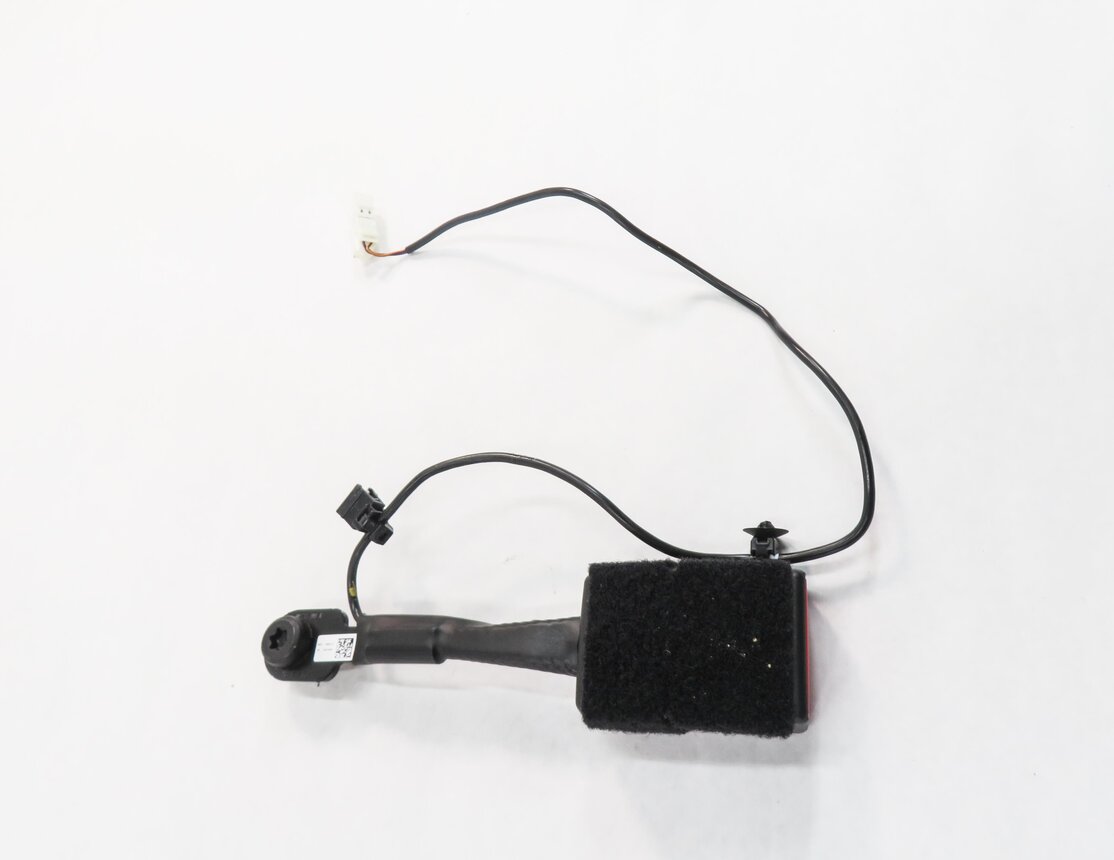 Thumbnail 3: 2014-2018 MINI COOPER / BMW X1 (F48) FRONT SEATBELT BUCKLE RECIEVER (FITS L & R)