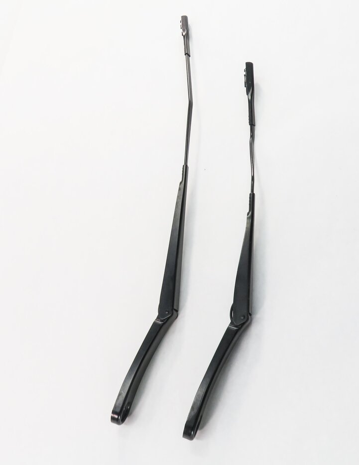 Thumbnail 4: 2016-2021 BMW X1 (F48) FRONT LEFT & RIGHT WINDSHIELD WIPER ARM SET-2