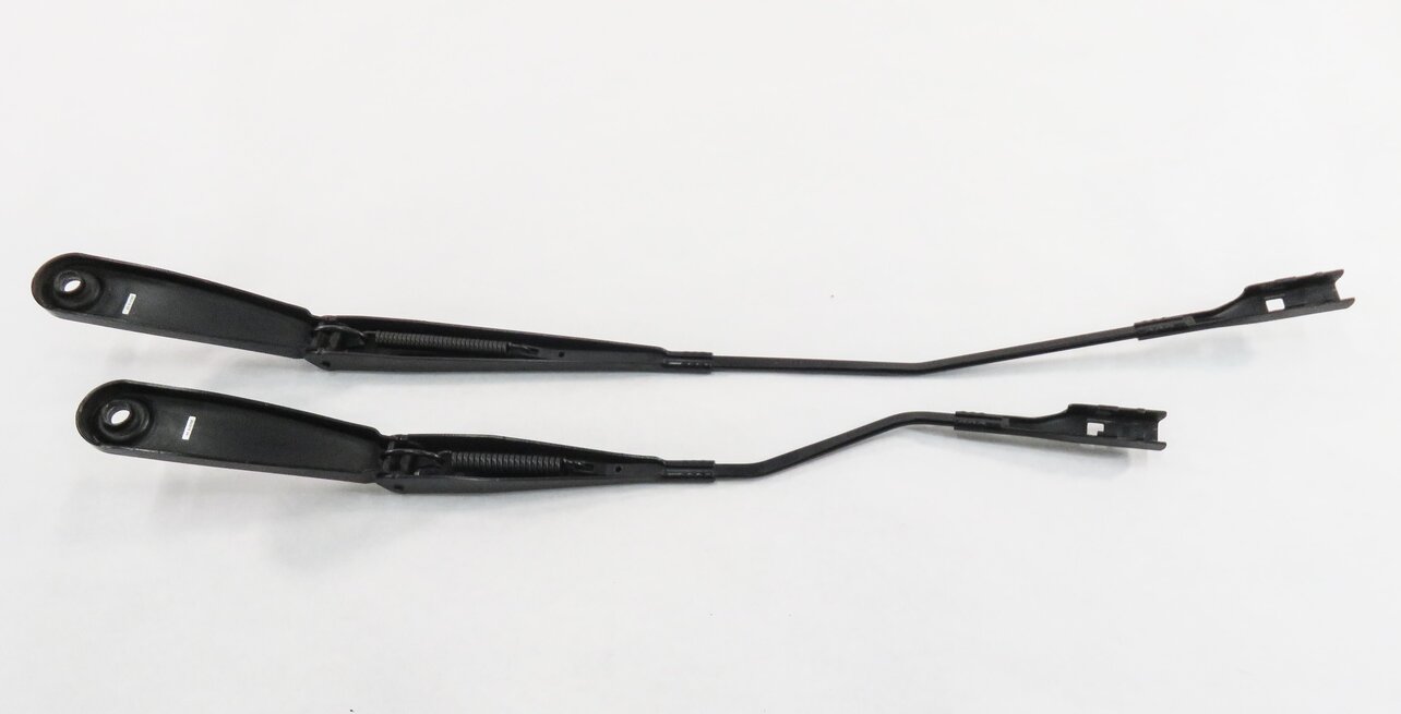 Thumbnail 5: 2016-2021 BMW X1 (F48) FRONT LEFT & RIGHT WINDSHIELD WIPER ARM SET-2
