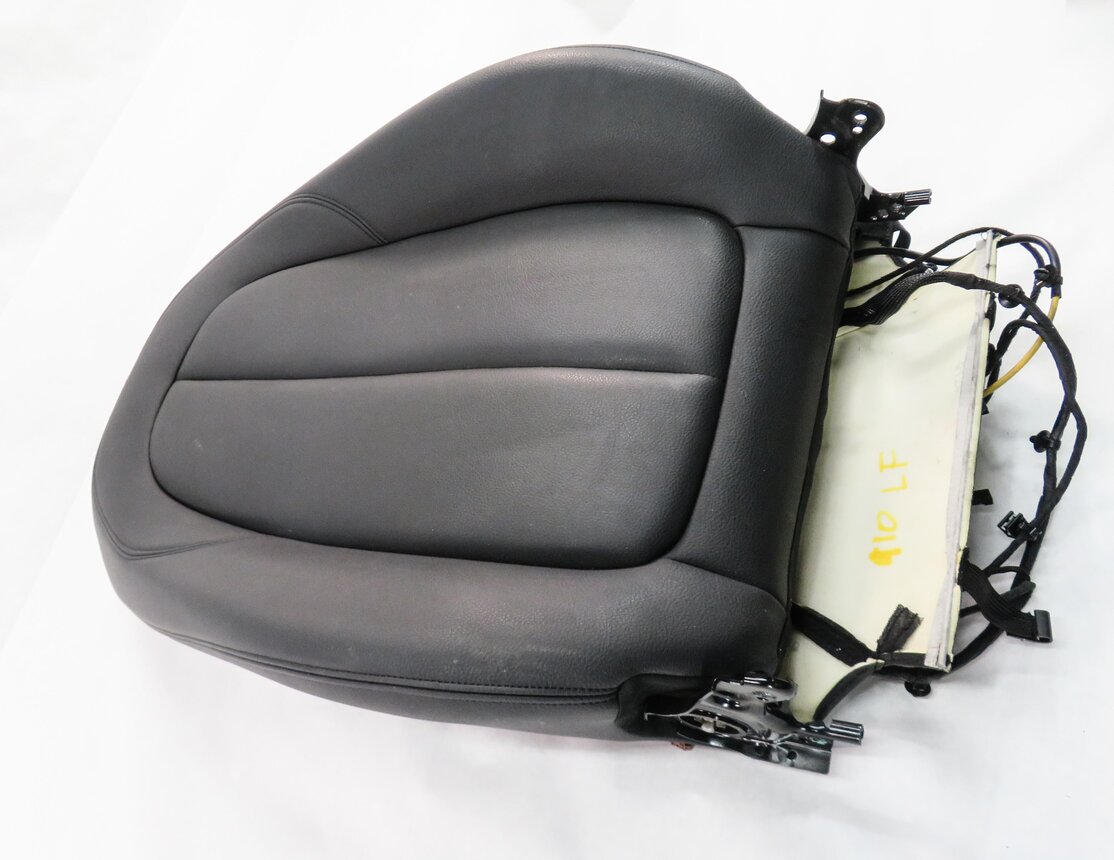 Thumbnail 4: 2016 BMW X1 (F48) LEFT FRONT DRIVER UPPER TOP HEATED SEAT CUSHION (BLACK)