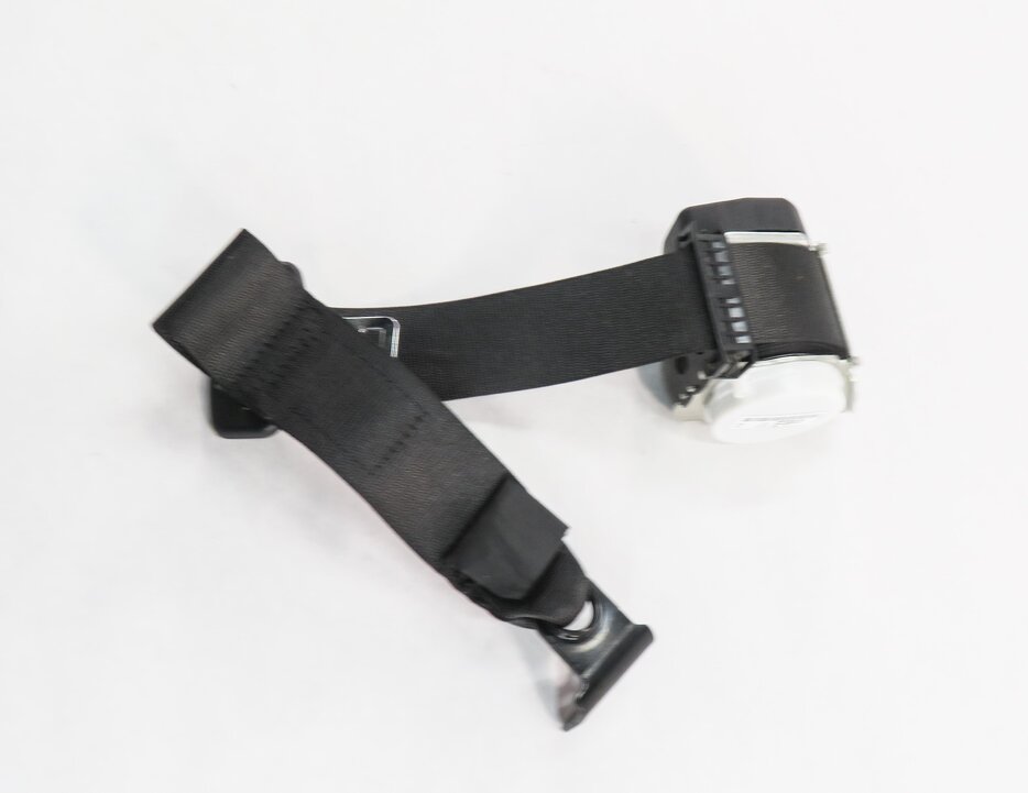 Thumbnail 4: 2016 BMW X1 (F48) REAR SEAT - RIGHT SEATBELT RETRACTOR (BLACK)