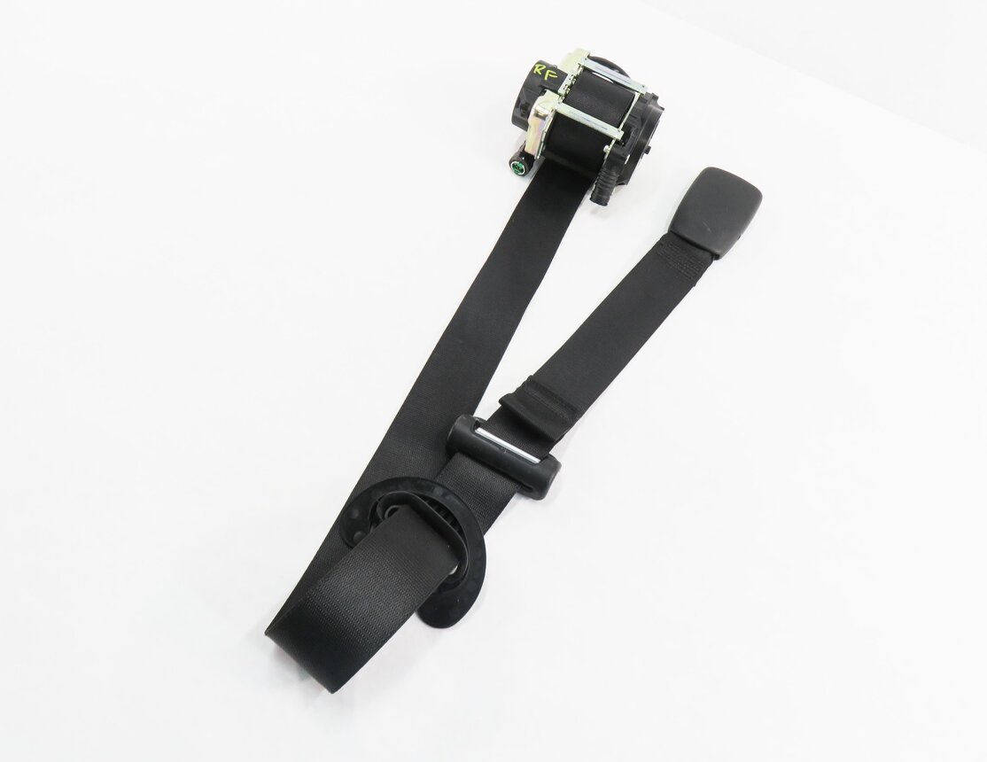 2016-2021 BMW X1 X2 (F39 F48) RIGHT FRONT PASSENGER SEATBELT RETRACTOR (BLACK)