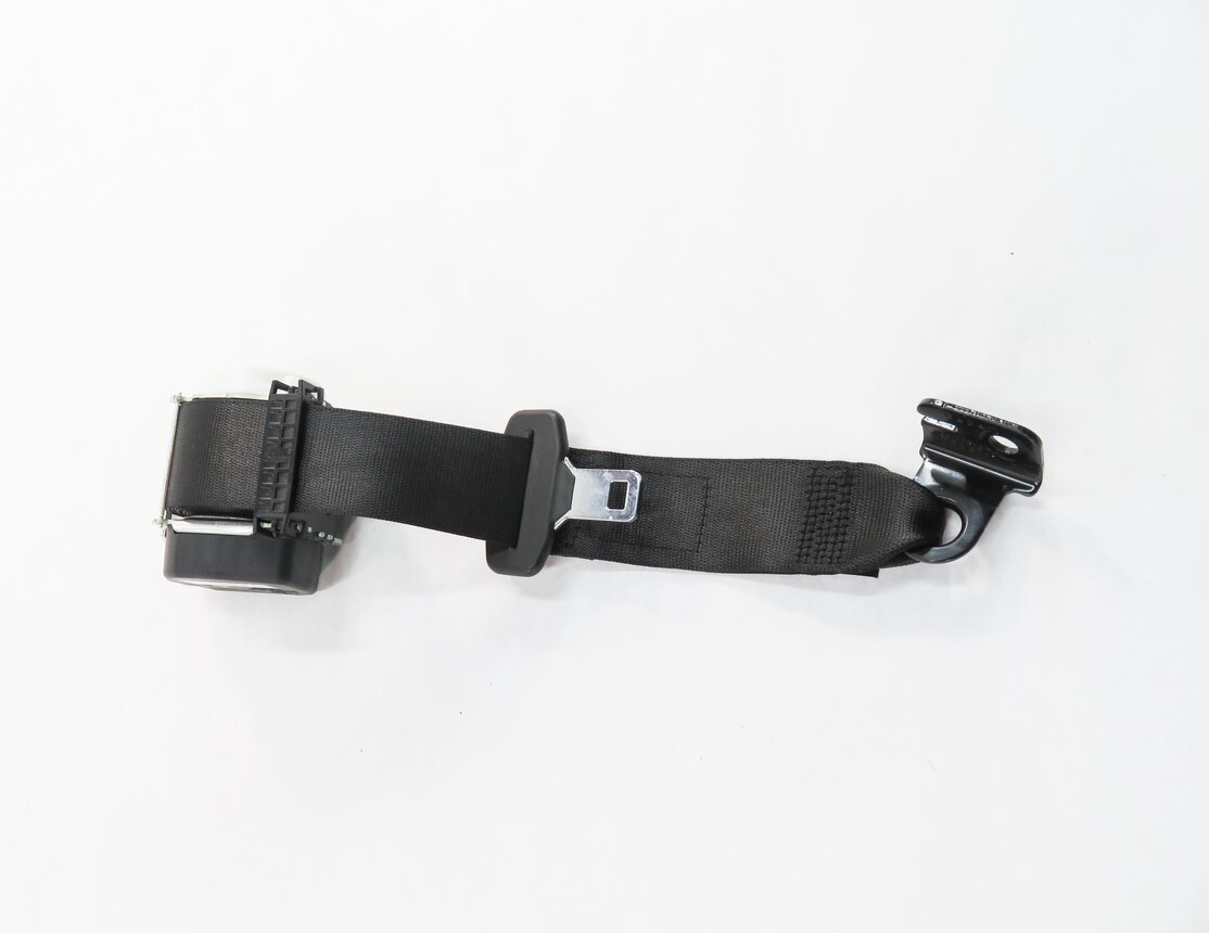 Thumbnail 3: 2016 BMW X1 (F48) REAR SEAT - LEFT SEATBELT RETRACTOR (BLACK)
