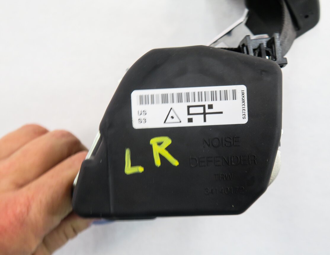 Thumbnail 6: 2016 BMW X1 (F48) REAR SEAT - LEFT SEATBELT RETRACTOR (BLACK)