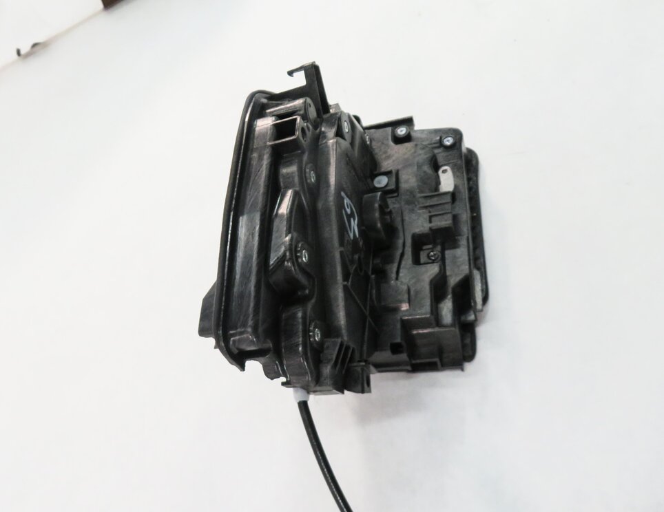 Thumbnail 4: 2014-2019 BMW I3 X1 X2 X5 X6 (F15 F16 F39 F48) LEFT FRONT DRIVER DOOR LOCK LATCH