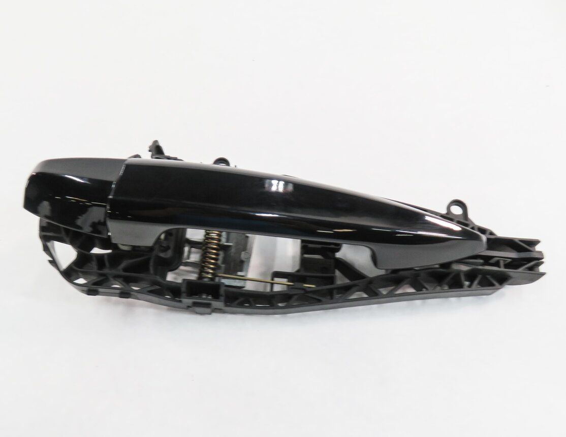 Thumbnail 2: 2016-2021 BMW X1 X2 (F39 F48) LEFT REAR DOOR HANDLE w/ LIGHT (BLACK 2 668)