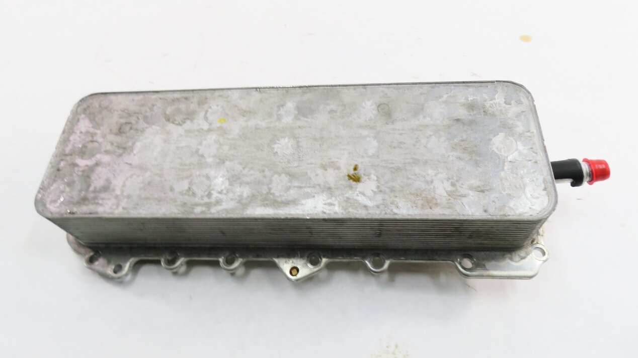 Thumbnail 5: 2010-2019 RANGE ROVER SPORT (L320 L322 L405 L494) 5.0L SUPERCHARGED - OIL COOLER