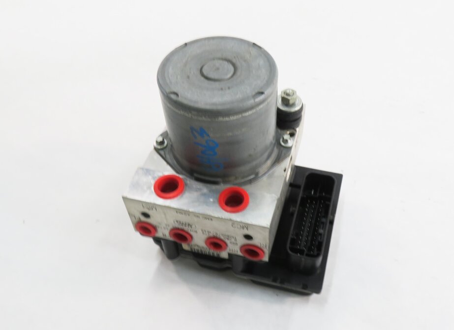 2011-2012 LAND ROVER LR4 - RANGE ROVER SPORT (L320) ABS BRAKE PUMP w/ MODULE