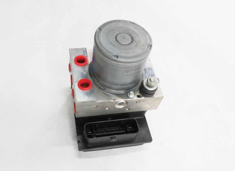 Thumbnail 3: 2011-2012 LAND ROVER LR4 - RANGE ROVER SPORT (L320) ABS BRAKE PUMP w/ MODULE