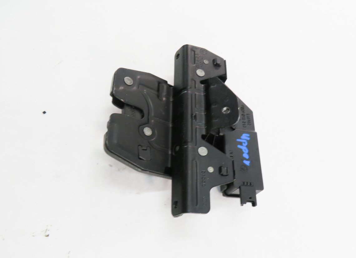 Thumbnail 3: 2012 RANGE ROVER (L322) REAR TRUNK LOCK LATCH ACTUATOR