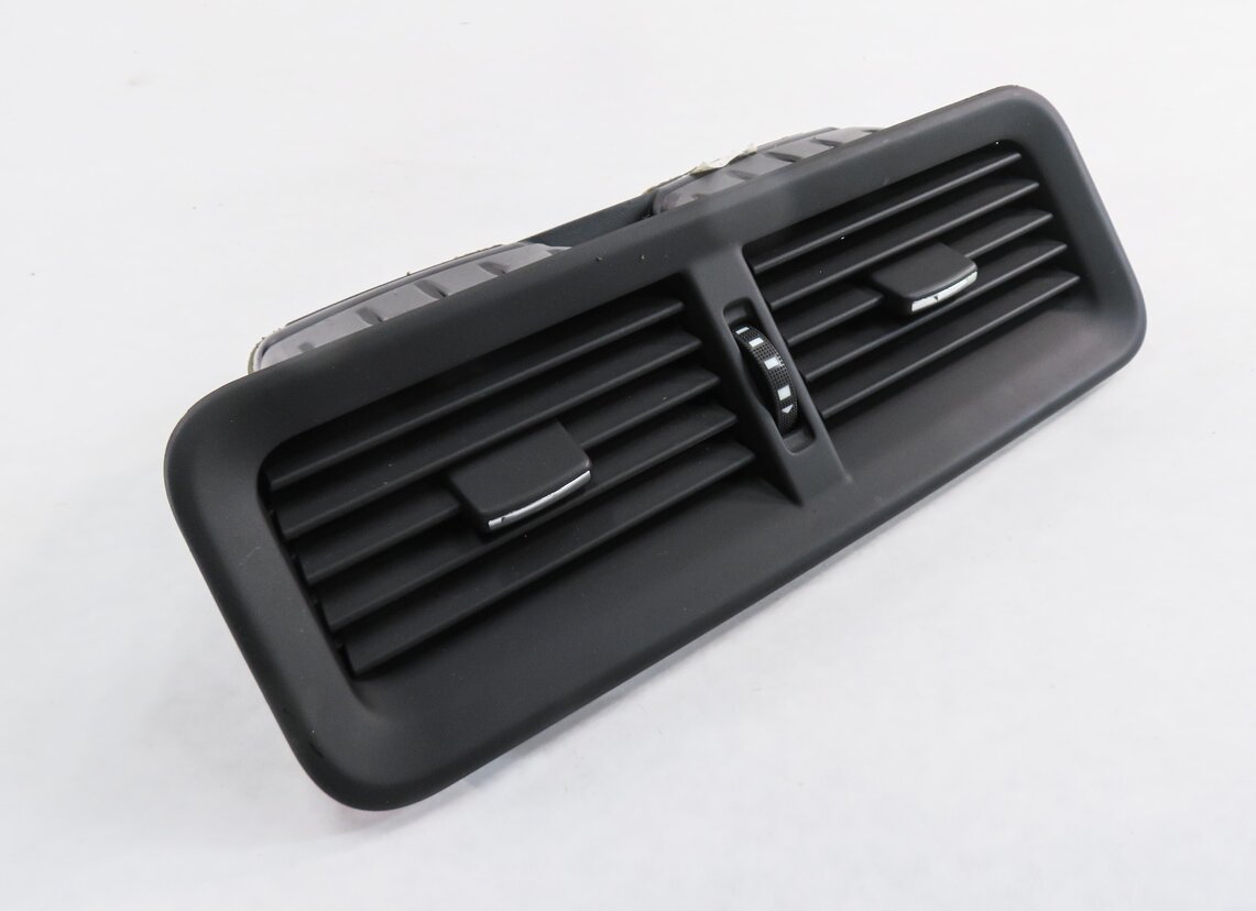Thumbnail 1: 2012 RANGE ROVER (L322) FRONT UPPER CENTER DASH HEATER A/C AIR VENT