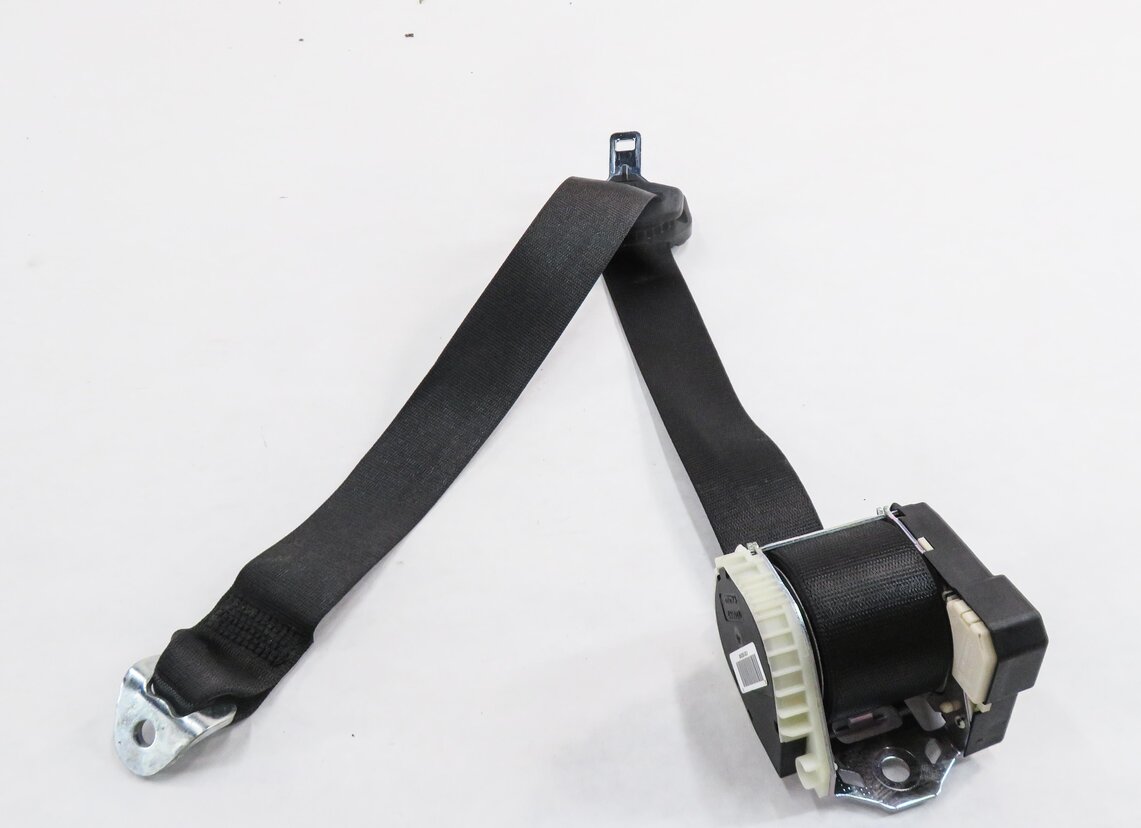 Thumbnail 3: 2012 RANGE ROVER (L322) REAR SEAT - LEFT SEATBELT RETRACTOR (BLACK)