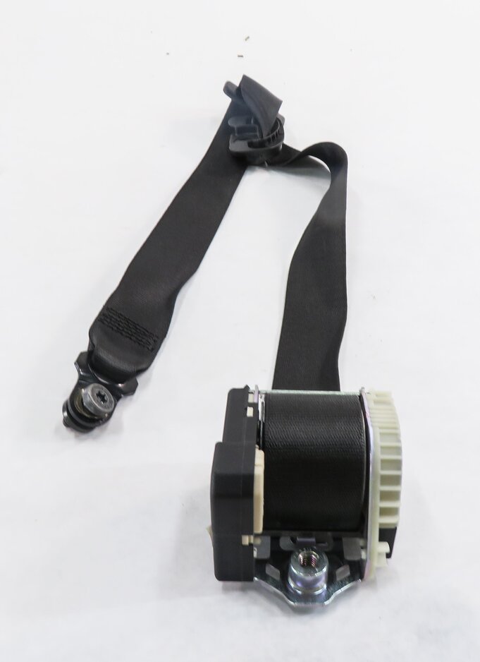 Thumbnail 3: 2010-2012 RANGE ROVER (L322) LEFT FRONT DRIVER SEATBELT RETRACTOR (BLACK)