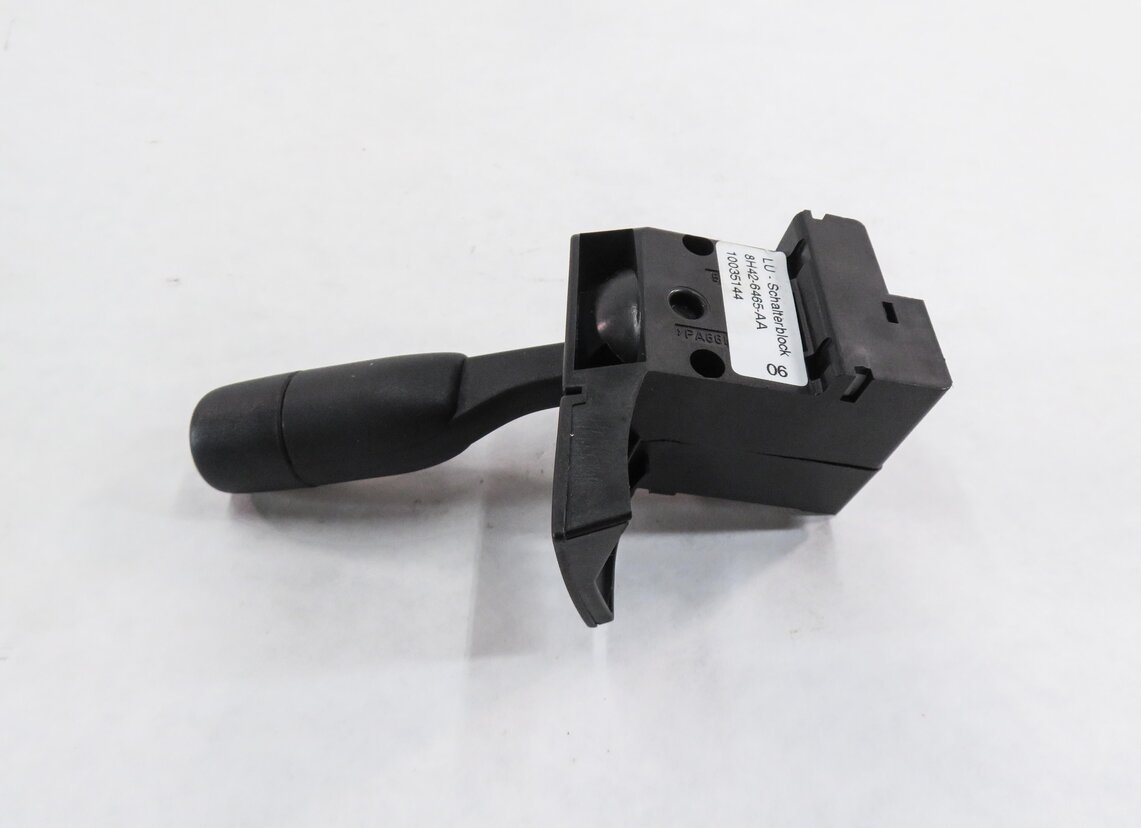 Thumbnail 6: 2012 RANGE ROVER (L322) STEERING COLUMN ADJUSTMENT SWITCH ARM LEVER