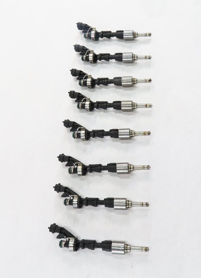 Thumbnail 3: 2010-2017 RANGE ROVER SPORT (L320 L322) JAGUAR XF XJ XK - 5.0L FUEL INJECTOR SET