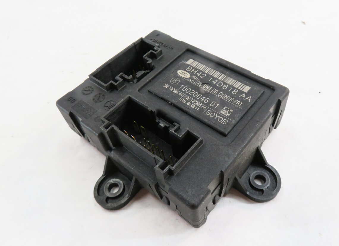 Thumbnail 3: 2012 RANGE ROVER (L322) LEFT FRONT DRIVER DOOR CONTROL MODULE