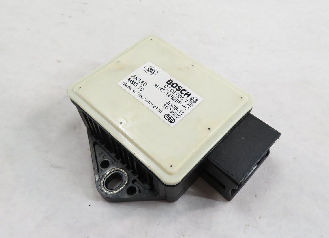 Thumbnail 1: 2012 RANGE ROVER (L322) YAW SPEED ACCELERATION ROTATION STABILITY SENSOR MODULE