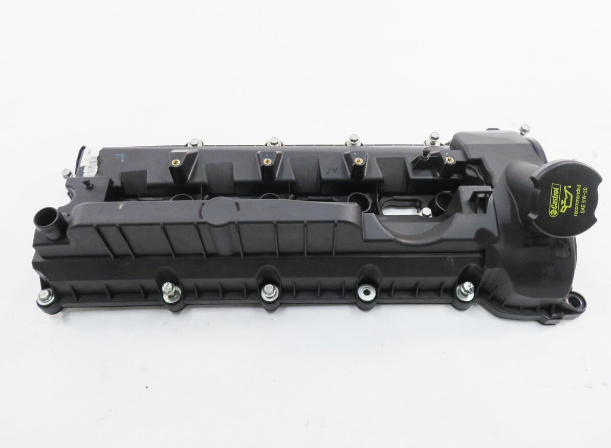 Thumbnail 5: 2010-2018 RANGE ROVER SPORT (L320 L322 L494 L405) 5.0L V8 - LEFT VALVE COVER