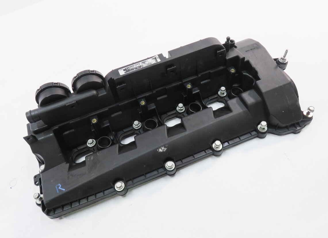 Thumbnail 1: 10-12 RANGE ROVER SPORT (L320 L322 L494 L405) 5.0L V8 - RIGHT ENGINE VALVE COVER
