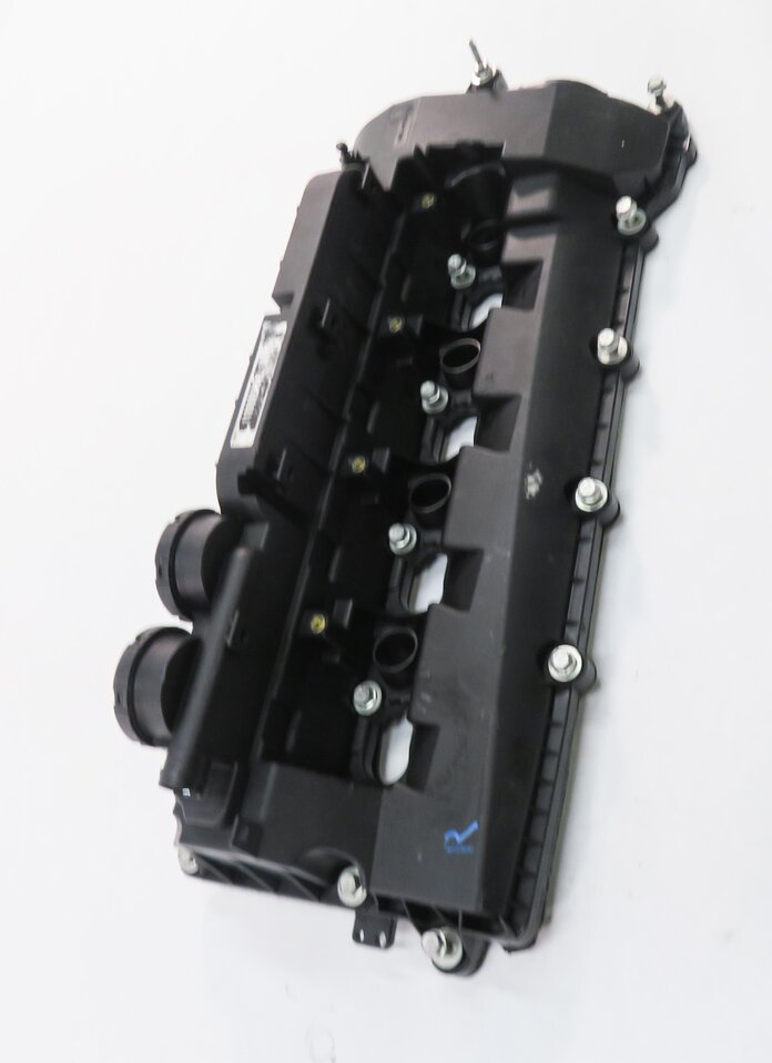 Thumbnail 3: 10-12 RANGE ROVER SPORT (L320 L322 L494 L405) 5.0L V8 - RIGHT ENGINE VALVE COVER