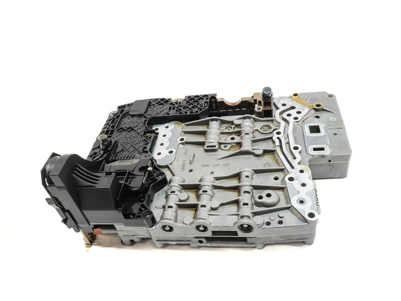 Thumbnail 2: 10-12 RANGE ROVER SPORT (L320 L322) 6HP-28 AUTOMATIC TRANSMISSION VALVE BODY