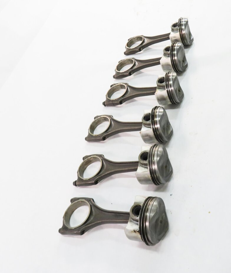 Thumbnail 4: 09-17 AUDI A6 A7 A8 Q5 Q7 S4 S6 Q5 TOUAREG - 3.0L SUPERCHARGED ENGINE PISTON SET