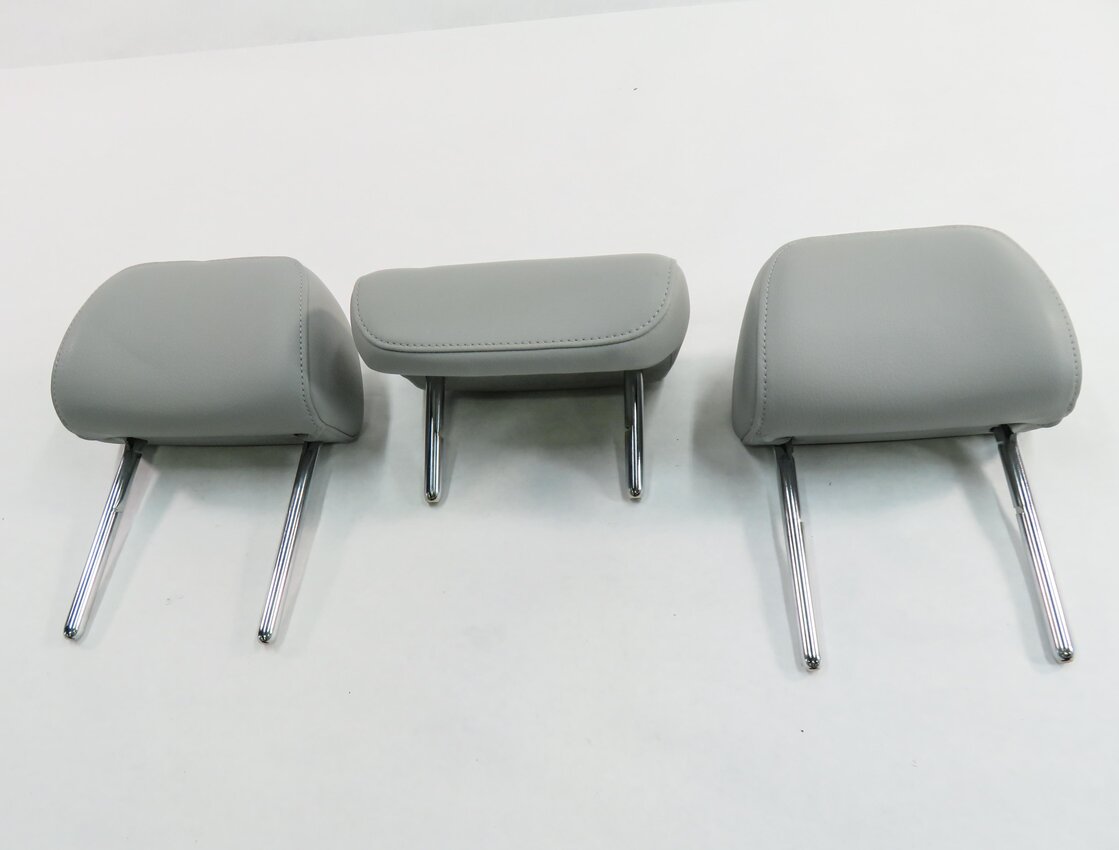 Thumbnail 2: 2013 AUDI A6 (C7) REAR SEAT HEADREST SET-3 (TITANIUM GRAY)