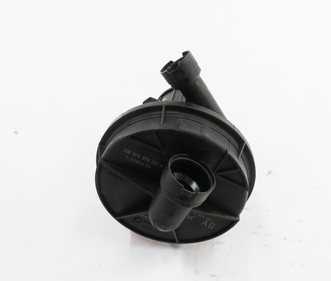 Thumbnail 2: 2013 AUDI A6 (C7) 3.0L CTUA SUPERCHARGED ENGINE - SECONDARY AIR INJECTION PUMP