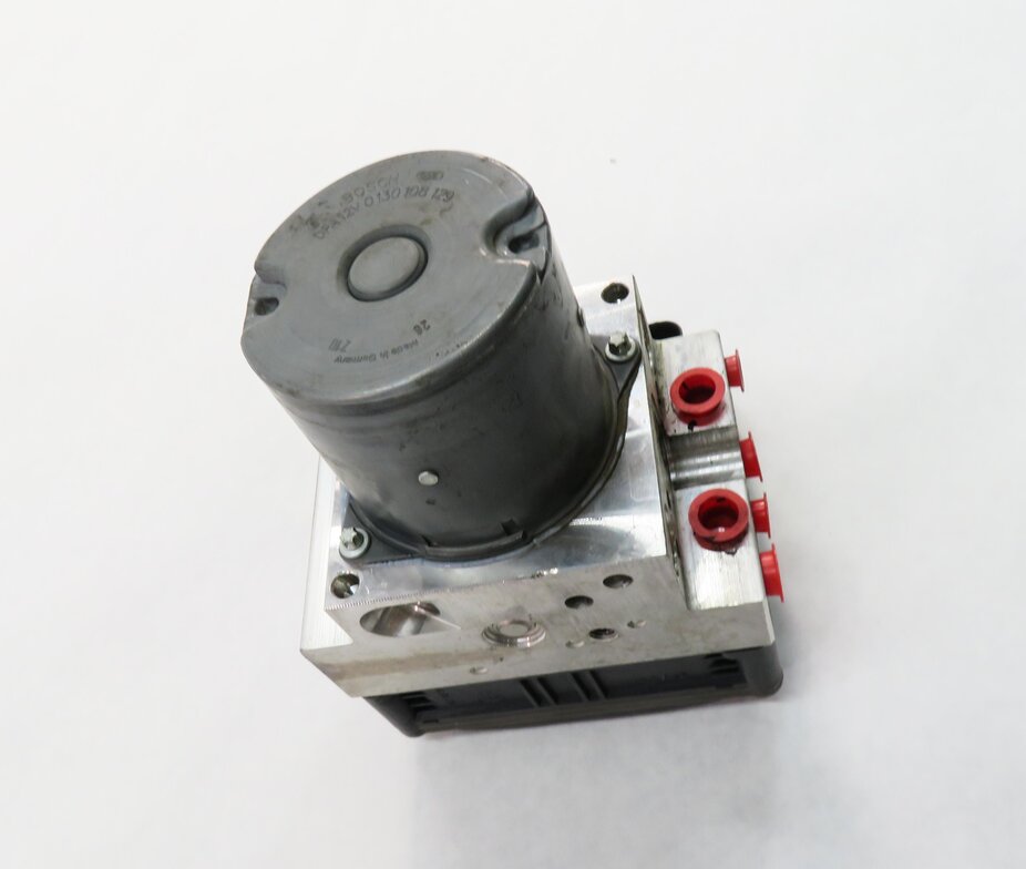 Thumbnail 3: 12-15 AUDI A6 S6 A7 S7 (C7) ABS BRAKE PUMP w/ MODULE (ADAPTIVE CRUISE CONTROL)