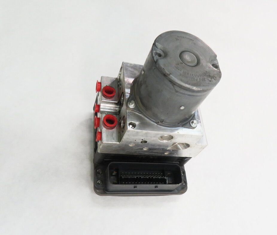 Thumbnail 4: 12-15 AUDI A6 S6 A7 S7 (C7) ABS BRAKE PUMP w/ MODULE (ADAPTIVE CRUISE CONTROL)