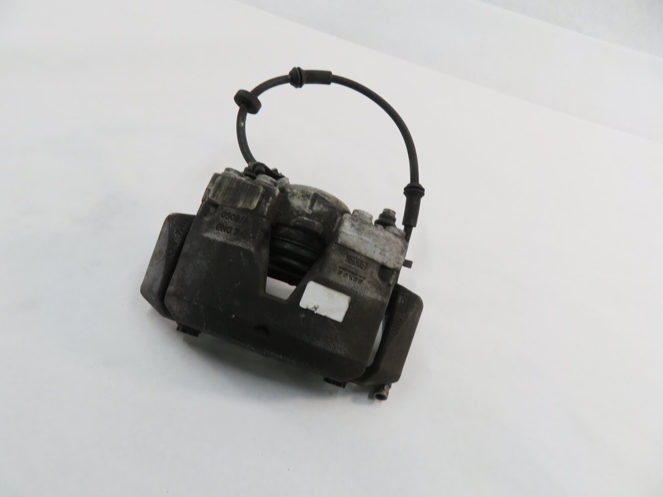 2012-2015 AUDI A6 (C7) LEFT FRONT DRIVER DISC BRAKE CALIPER (320mm ROTOR)