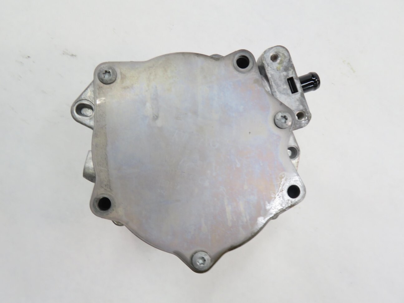 Thumbnail 5: 2009-2017 AUDI A4 A5 A6 (B8 8T 8K C7) 2.0L TURBO ENGINE BRAKE VACUUM PUMP