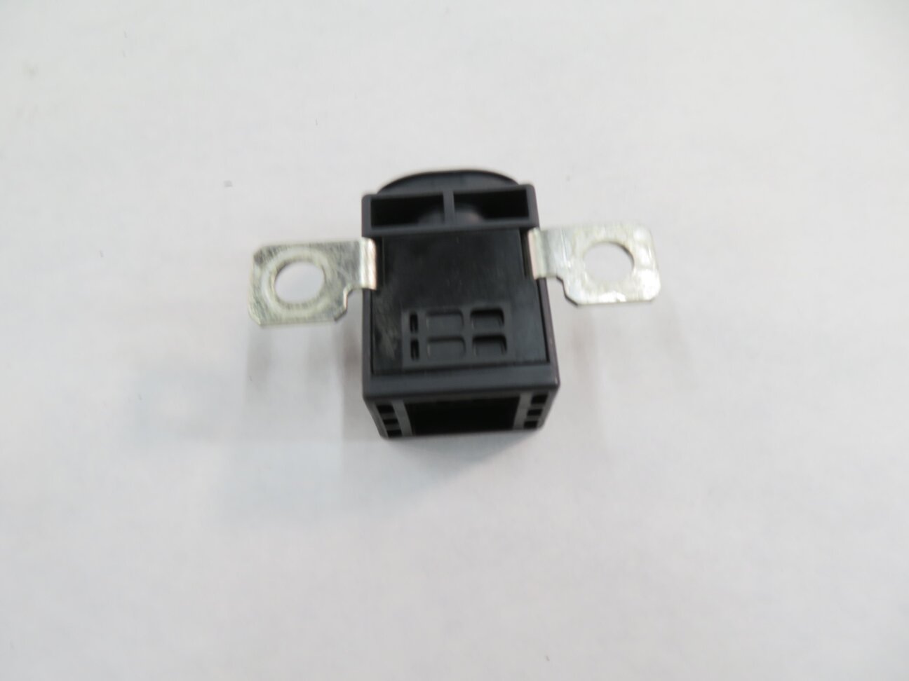 Thumbnail 5: 2012 AUDI A6 (C7) BATTERY OVERLOAD PROTECTION SWITCH MODULE