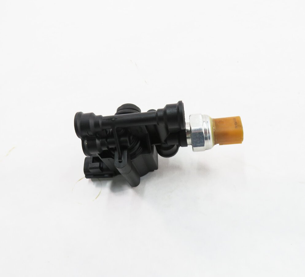 Thumbnail 2: 2010 RANGE ROVER SPORT (L320) AIR SUSPENSION VALVE BLOCK