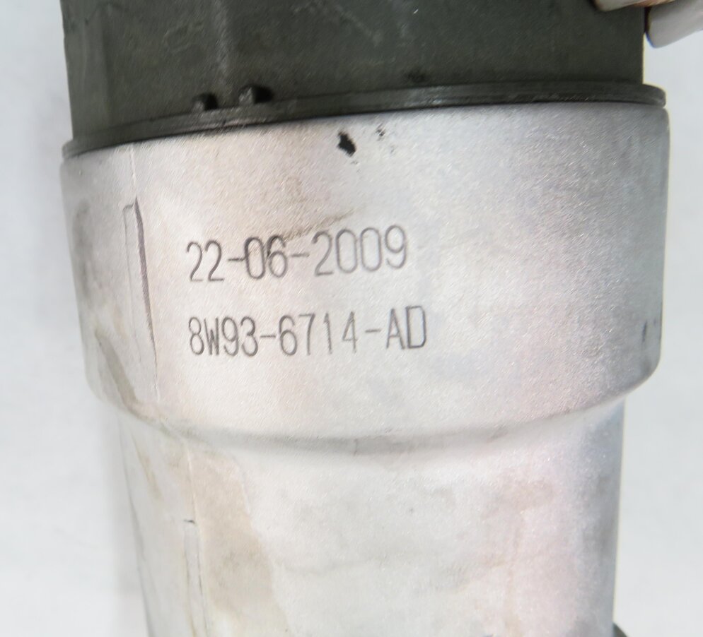 Thumbnail 8: 2010 RANGE ROVER SPORT (L320) 5.0L AJ133 V8 ENGINE - OIL FILTER HOUSING