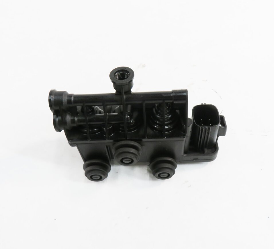 Thumbnail 5: 2010 RANGE ROVER SPORT (L320) AIR SUSPENSION VALVE BLOCK