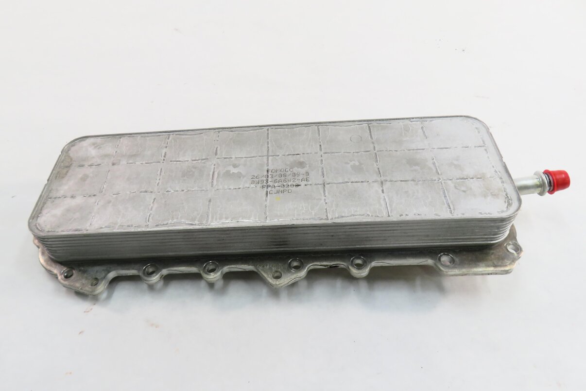 Thumbnail 6: 10-18 DISCOVERY LR4 - RANGE ROVER SPORT (L320 L322 L405 L494) ENGINE OIL COOLER