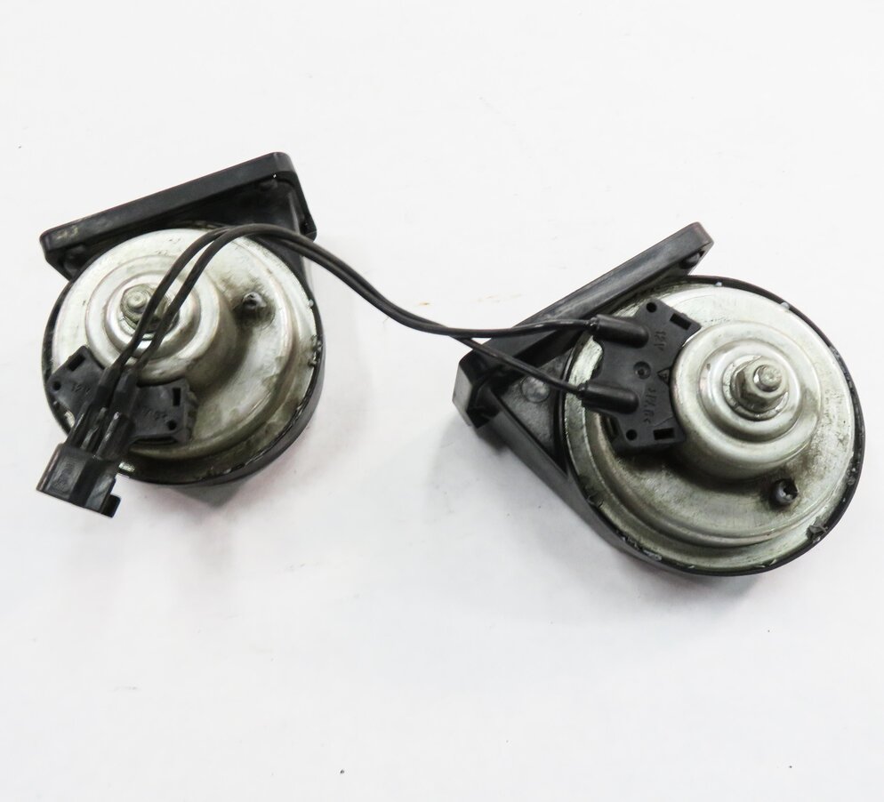 Thumbnail 6: 2010-2016 RANGE ROVER SPORT / LR4 HIGH & LOW TONE SAFETY HORN SET-2
