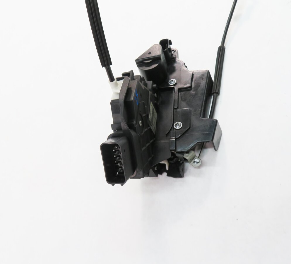 Thumbnail 4: 2010-2019 EVOQUE LR4 / RANGE ROVER SPORT (L320) LEFT FRONT PASSIVE DOOR LATCH