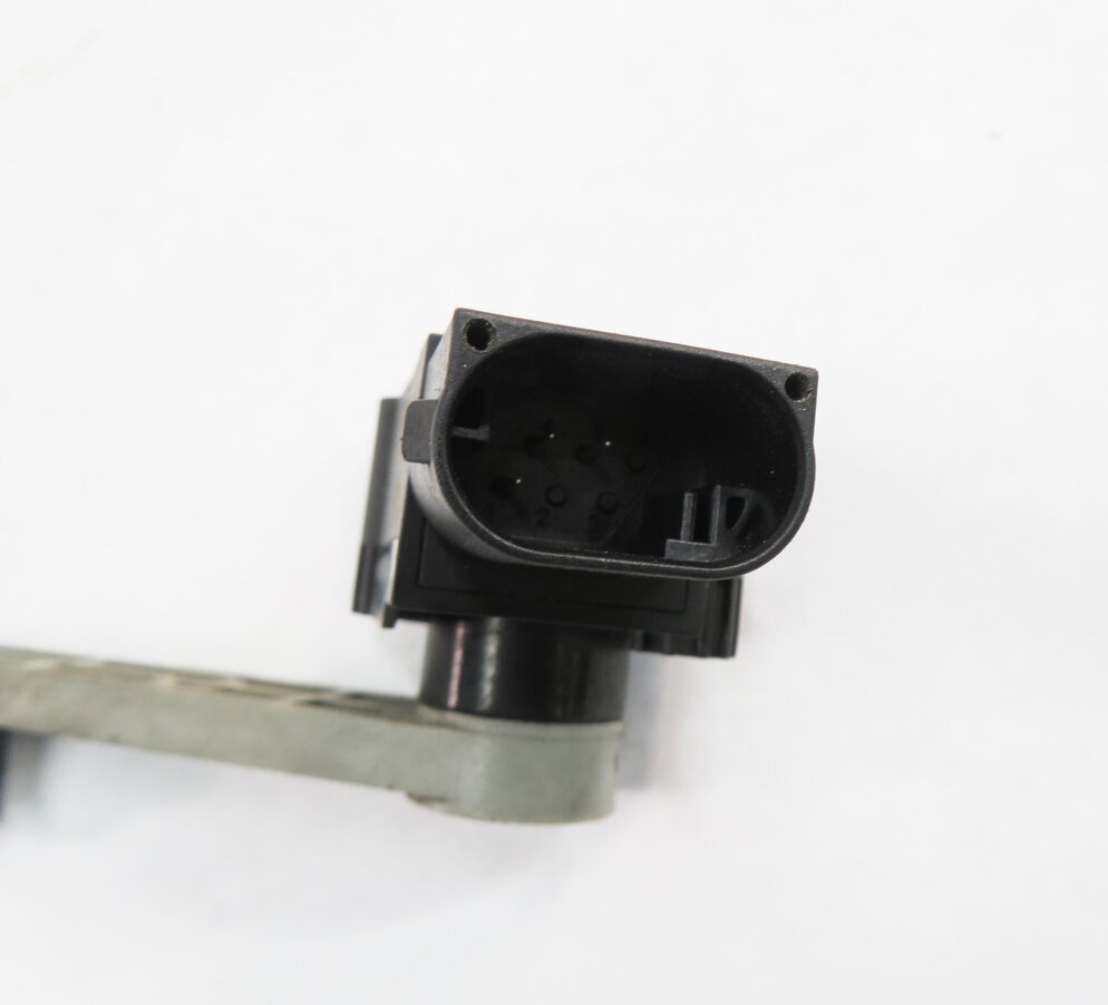 Thumbnail 6: 2010 RANGE ROVER SPORT (L320) RIGHT FRONT SUSPENSION HEIGHT LEVEL SENSOR