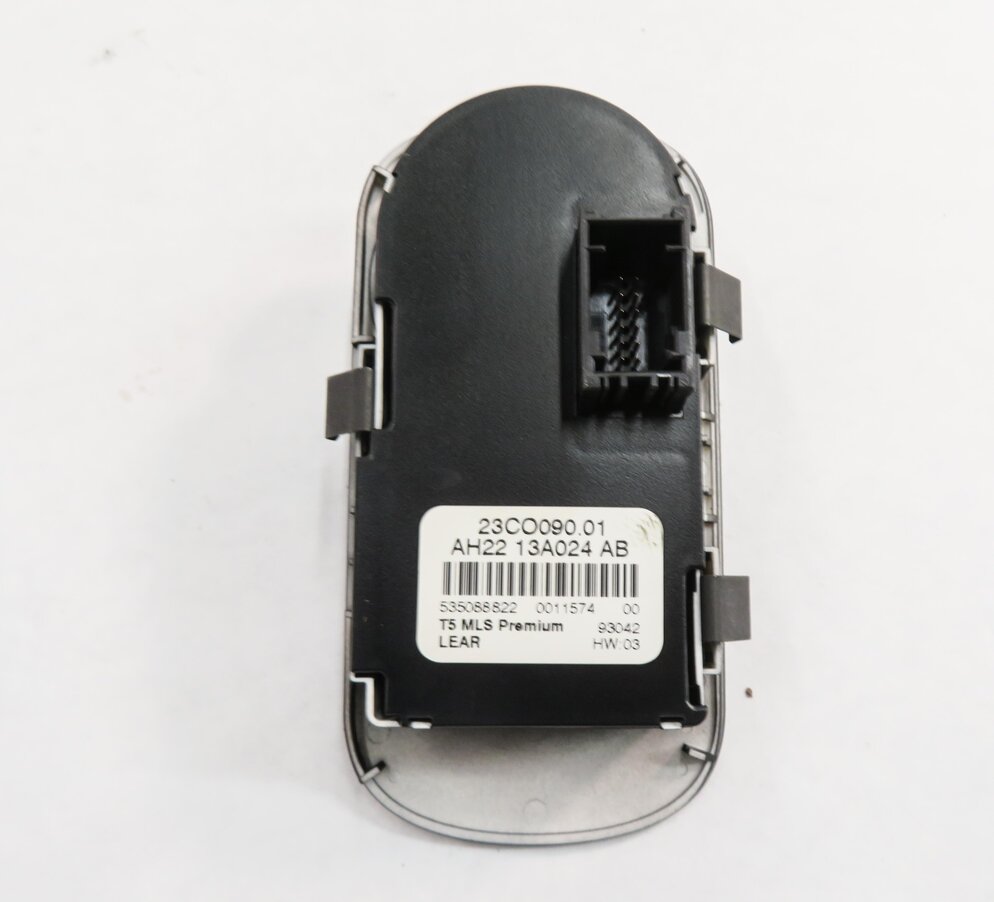 Thumbnail 7: 2010-2013 LAND ROVER LR4 - RANGE ROVER SPORT (L320) HEADLIGHT SWITCH CONTROL