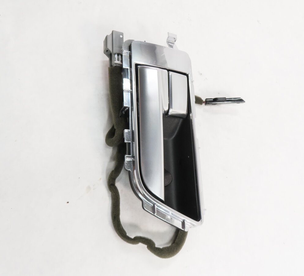 Thumbnail 4: 2010-2016 LR4 - RANGE ROVER SPORT (L320) LEFT REAR INTERIOR DOOR HANDLE