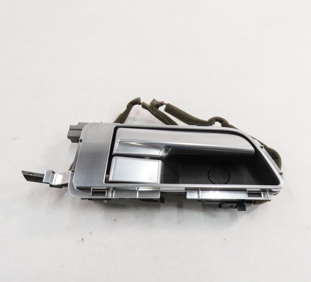 Thumbnail 5: 2010-2016 LR4 - RANGE ROVER SPORT (L320) RIGHT REAR INTERIOR DOOR HANDLE