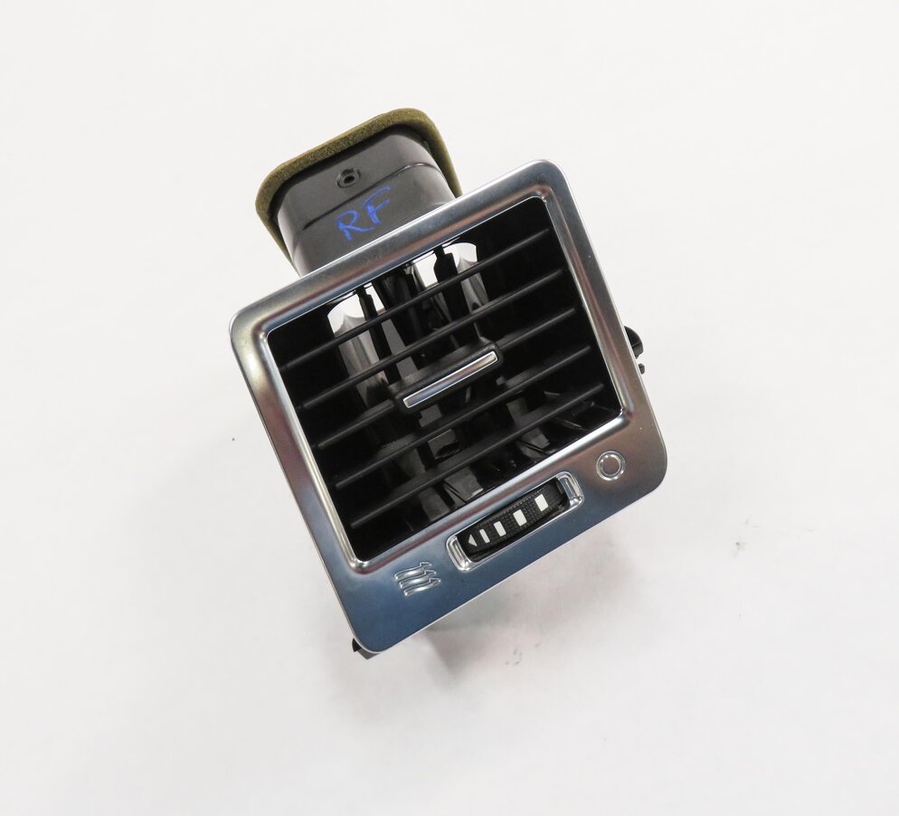 Thumbnail 1: 2010 RANGE ROVER SPORT (L320) RIGHT PASSENGER OUTER DASH HEATER A/C AIR VENT